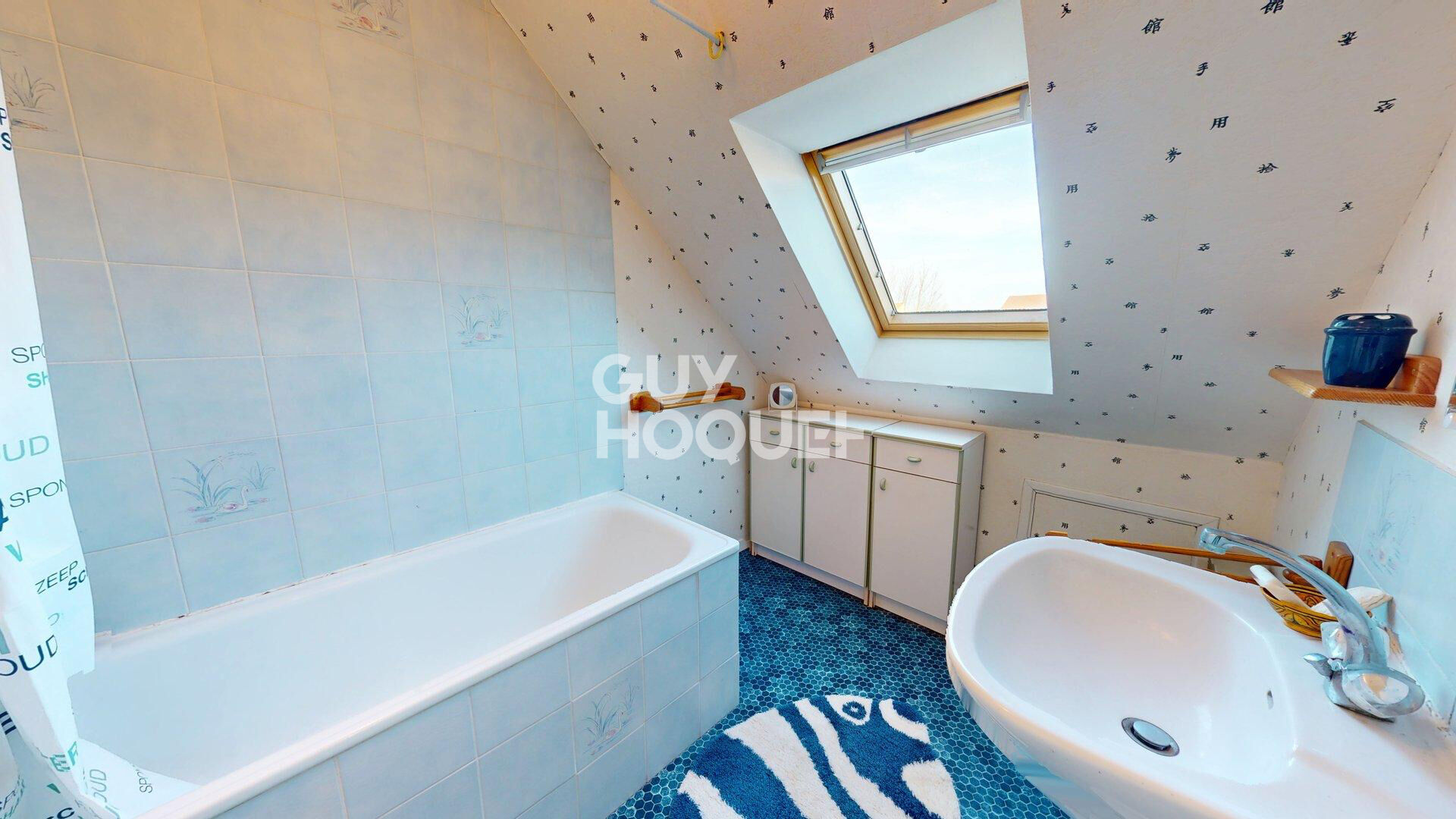 Maison - 8 pièces - 6 chambres - 149 m2 - Forges Les Bains