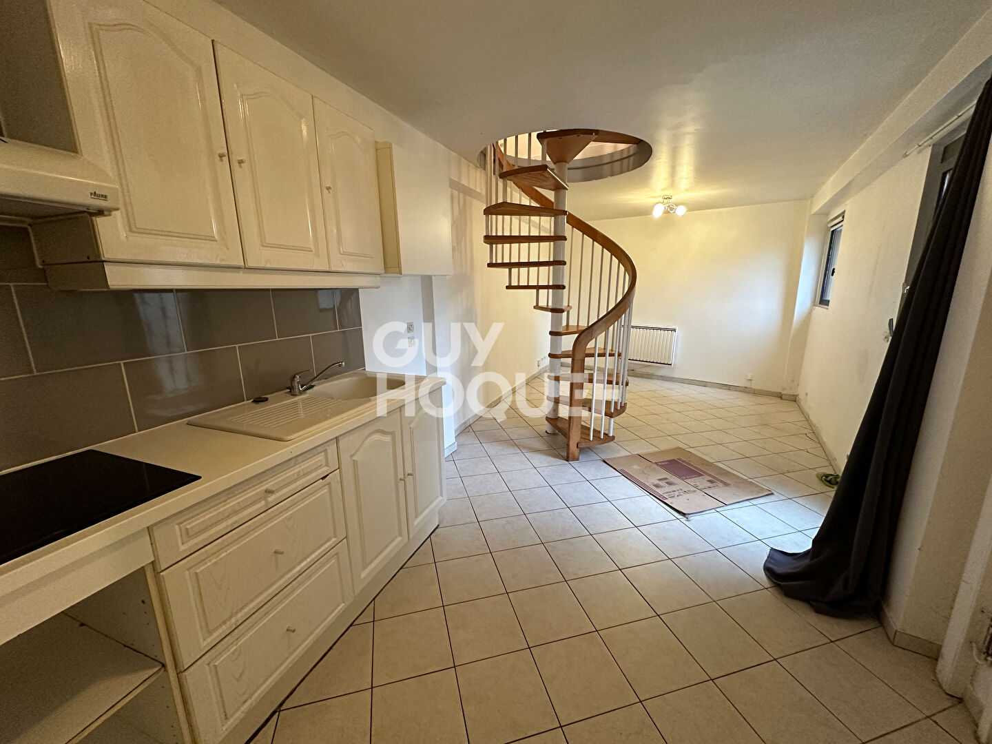 Appartement- A VENDRE -  Forges Les Bains 3 pièce(s) - 44 m² environ