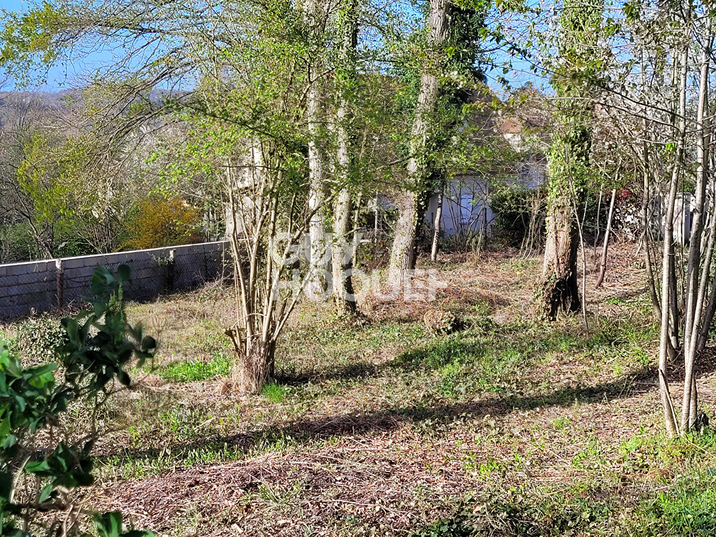 Terrain constructible Le Val Saint Germain