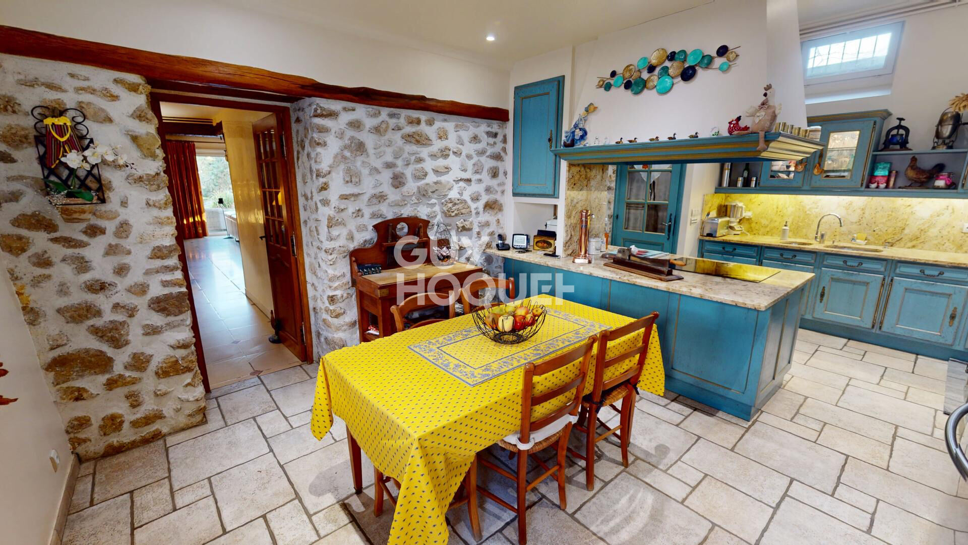 Maison Courson Monteloup 340 m2  plus dépendances