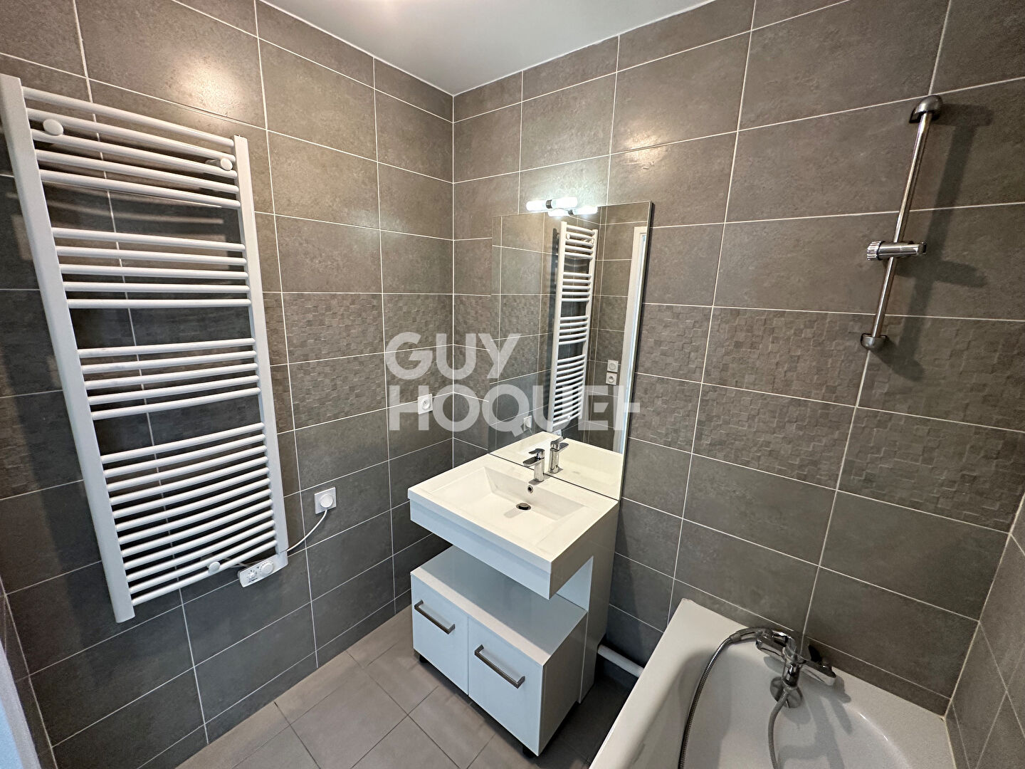 Appartement Breuillet 3 pièce(s) 59.70 m2