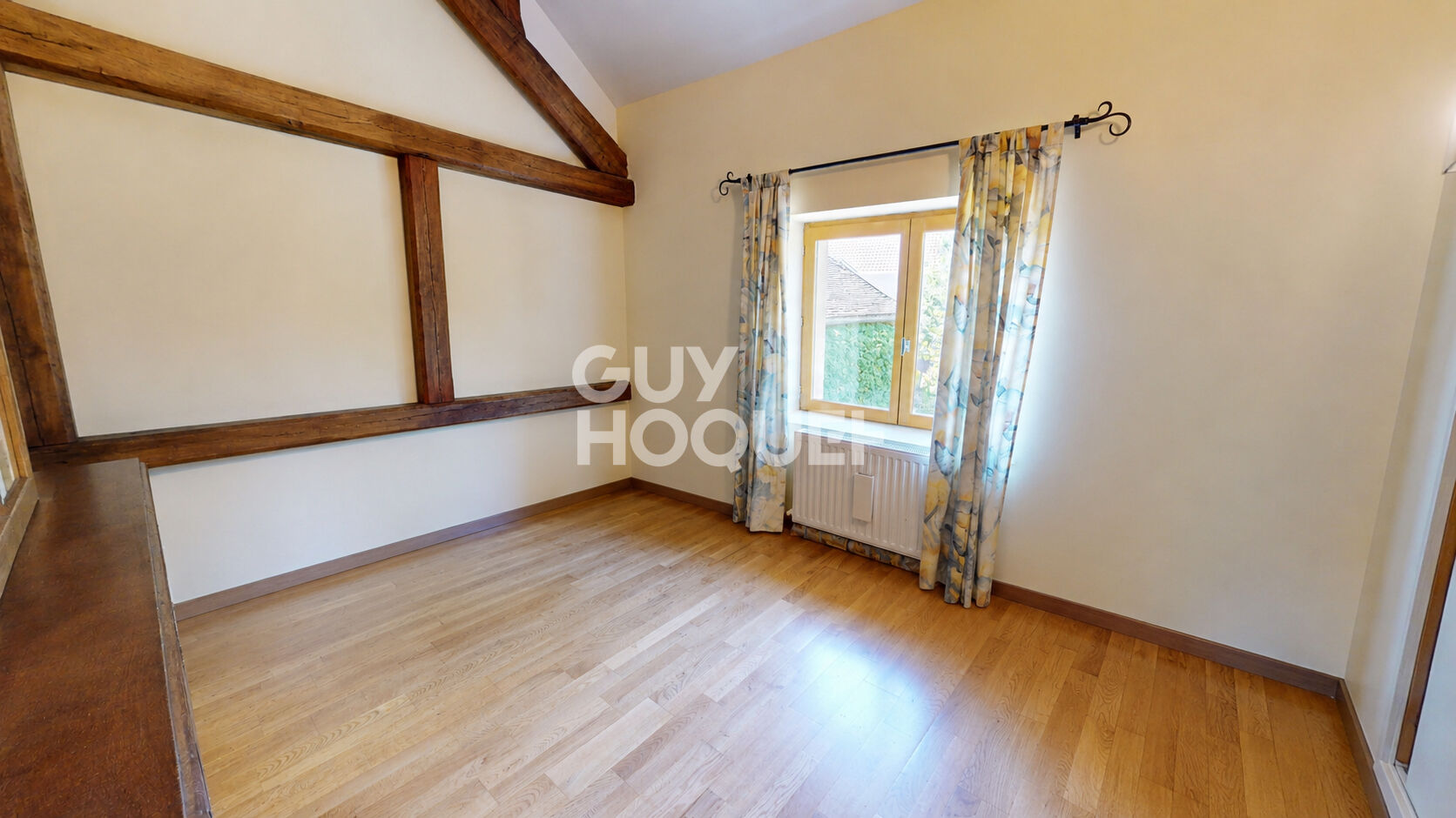 Maison de charme - plein centre ville - Briis -Sous-Forges - 5 chambres - 180 m2