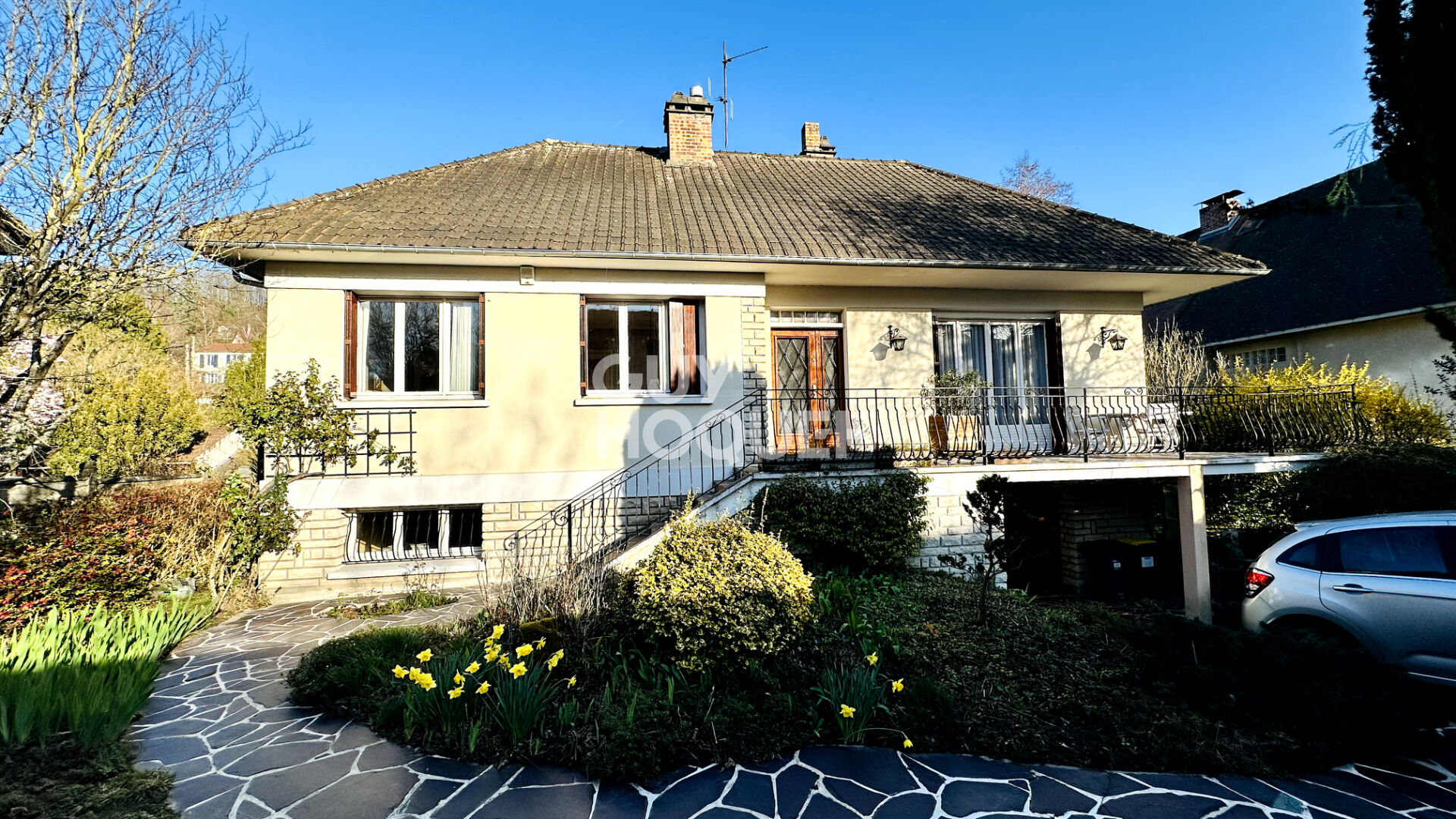 Maison Saint Remy- Les -Chevreuse 5 pièce(s)- 146 m2 environ