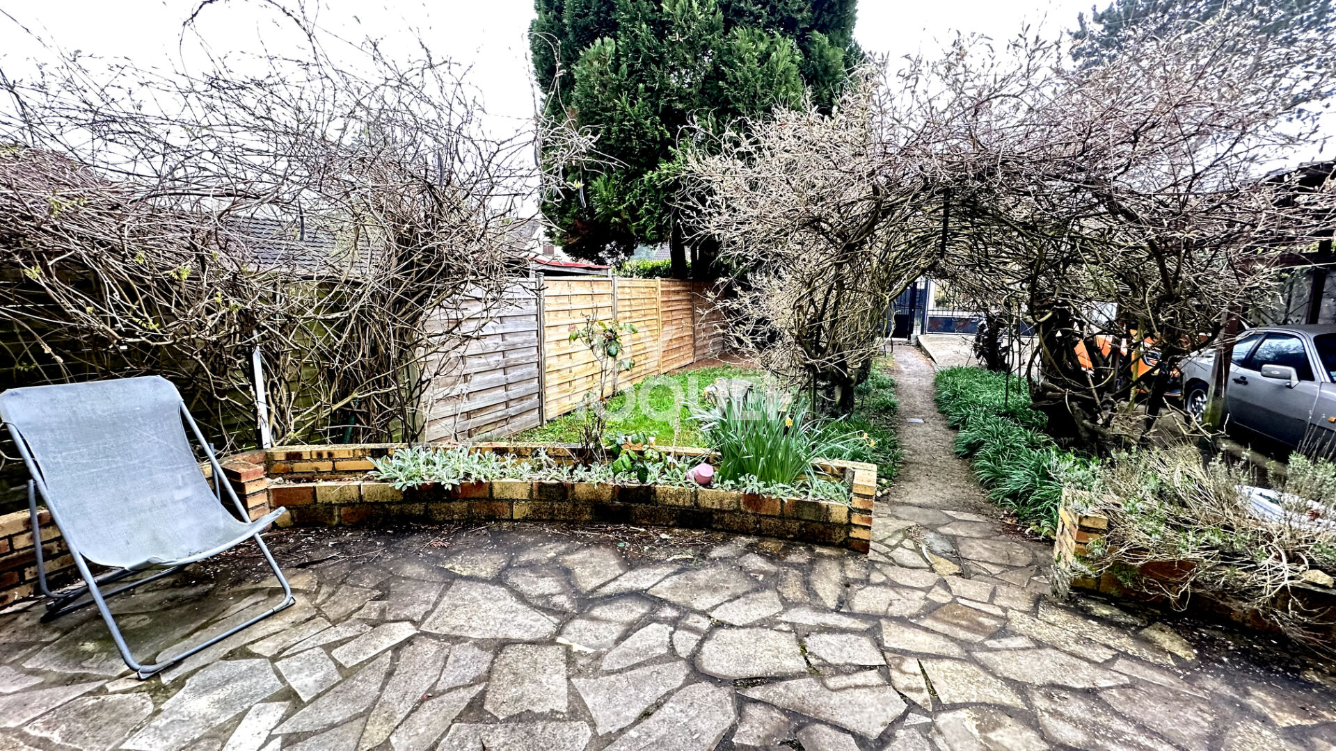 Appartement  - 4 chambres - 6 pièce(s) - 349 000 