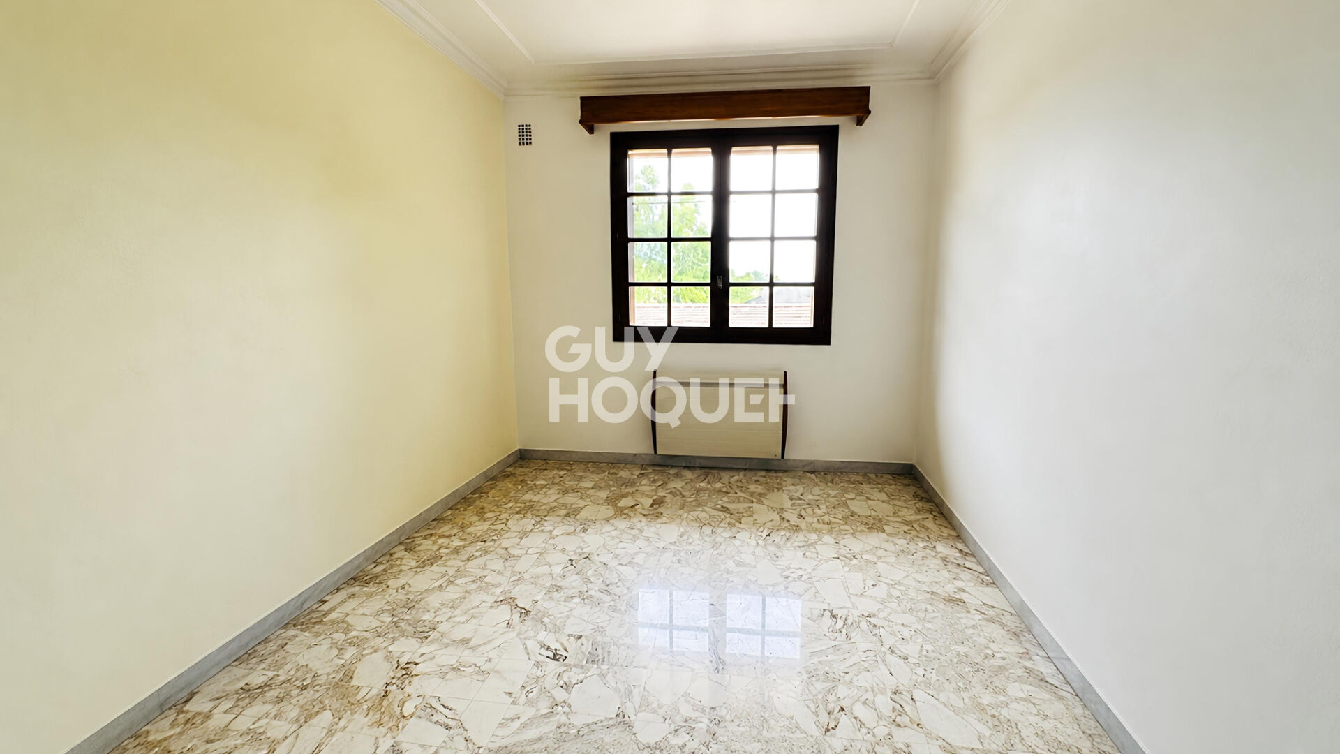 Maison 8 chambres - 248 m2 - Briis Sous Forges