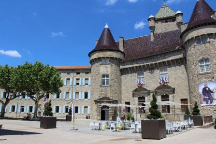 VISITE DU CHATEAU D'AUBENAS POUR LES ENFANTS
