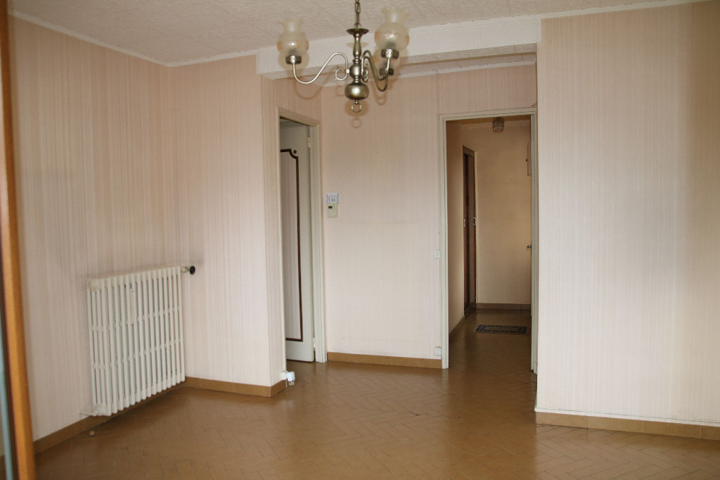 Appartement 4 pièces à VILLEMUR SUR TARN (31340).