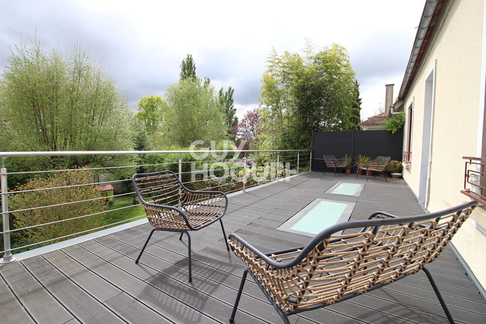 Grande maison familiale dans secteur calme