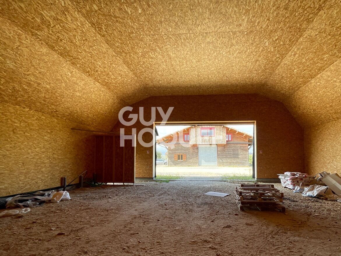 À VENDRE Local artisanal