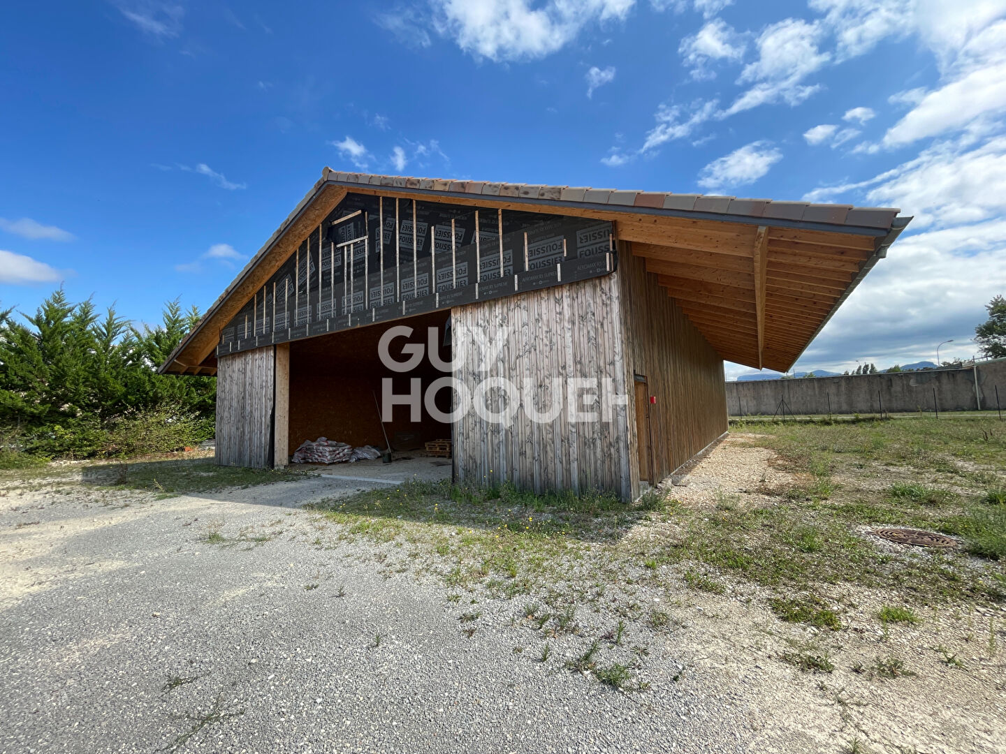 À VENDRE Local artisanal