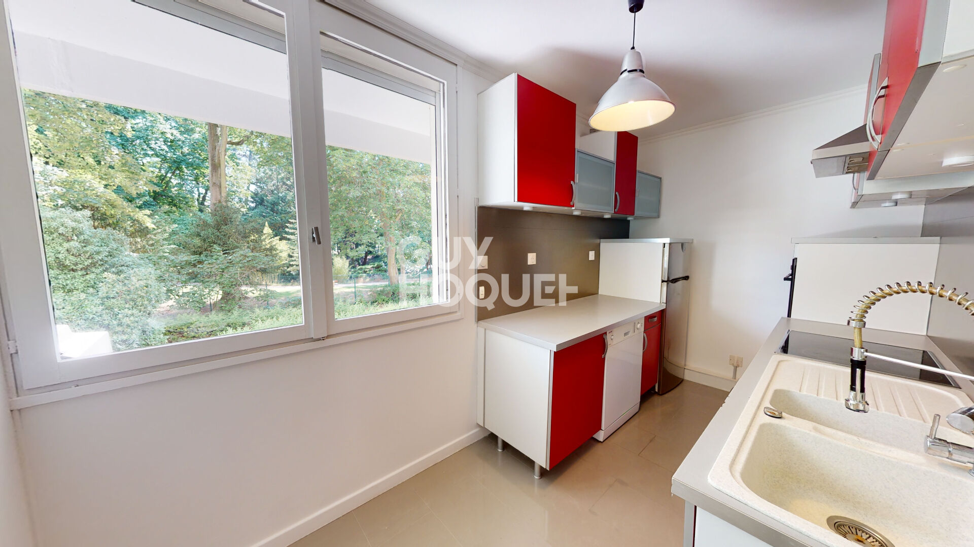 LOCATION d'un appartement F4 (82 m²) à FRANCONVILLE