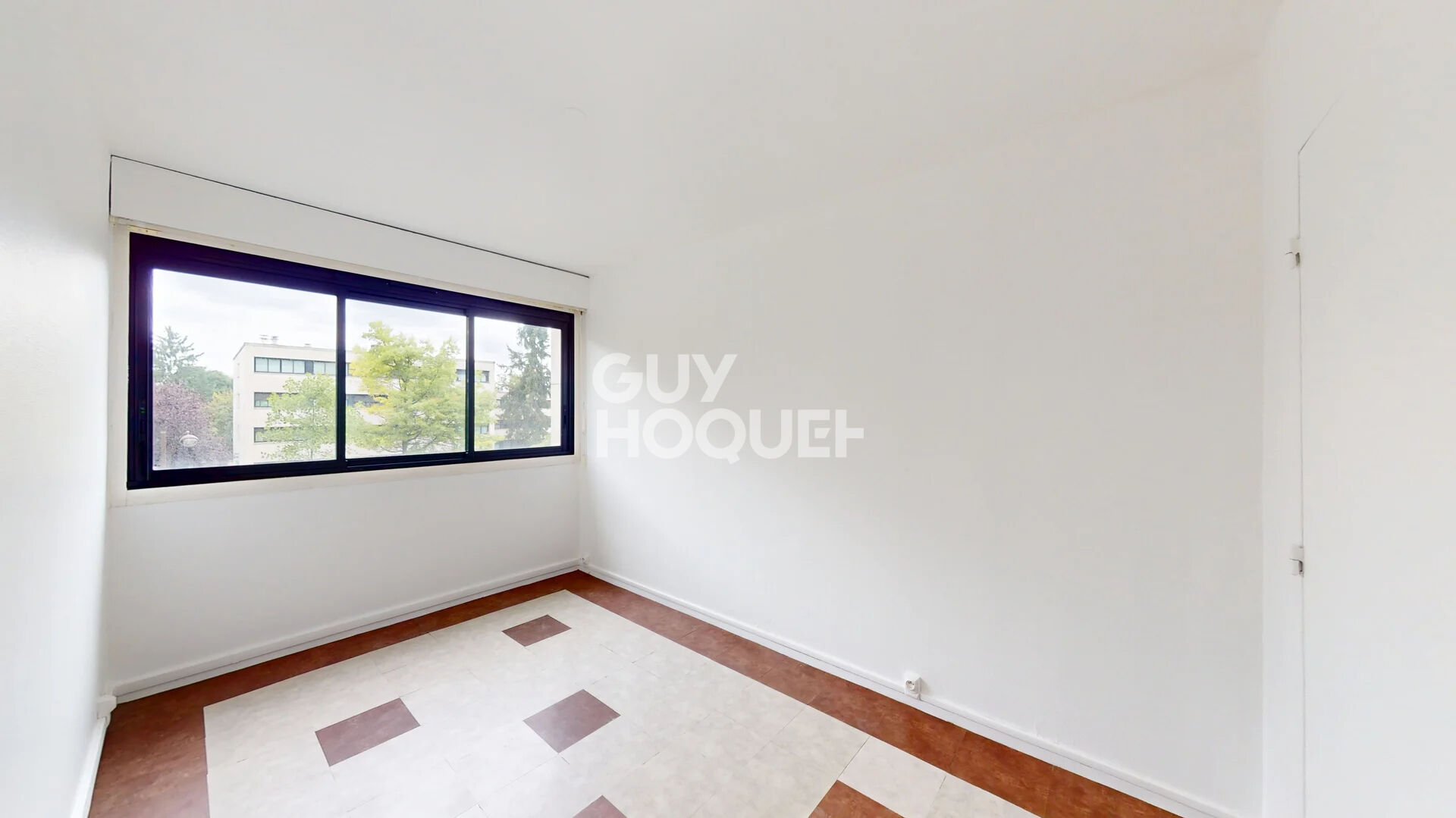 LOCATION : appartement 2 pièces (43 m²) à FRANCONVILLE