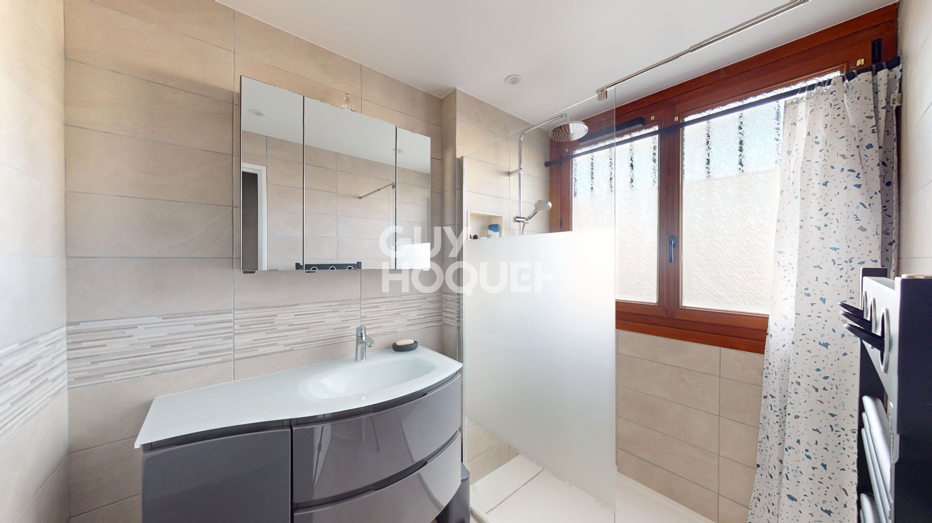 Maison à vendre à Franconville - 6 pièces, 3 chambres, jardin - A DEUX PAS DE JEANNE D'ARC