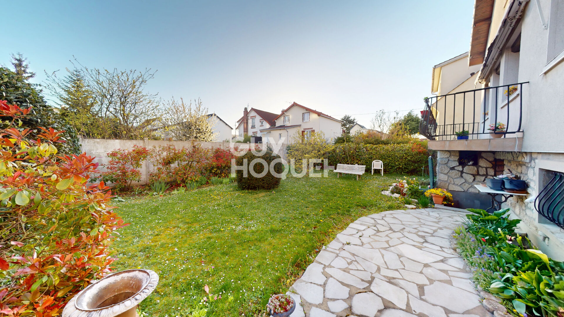 Maison à vendre à Franconville - 6 pièces, 3 chambres, jardin - A DEUX PAS DE JEANNE D'ARC