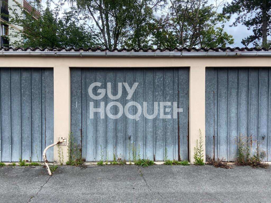 BOX EPINE GUYON