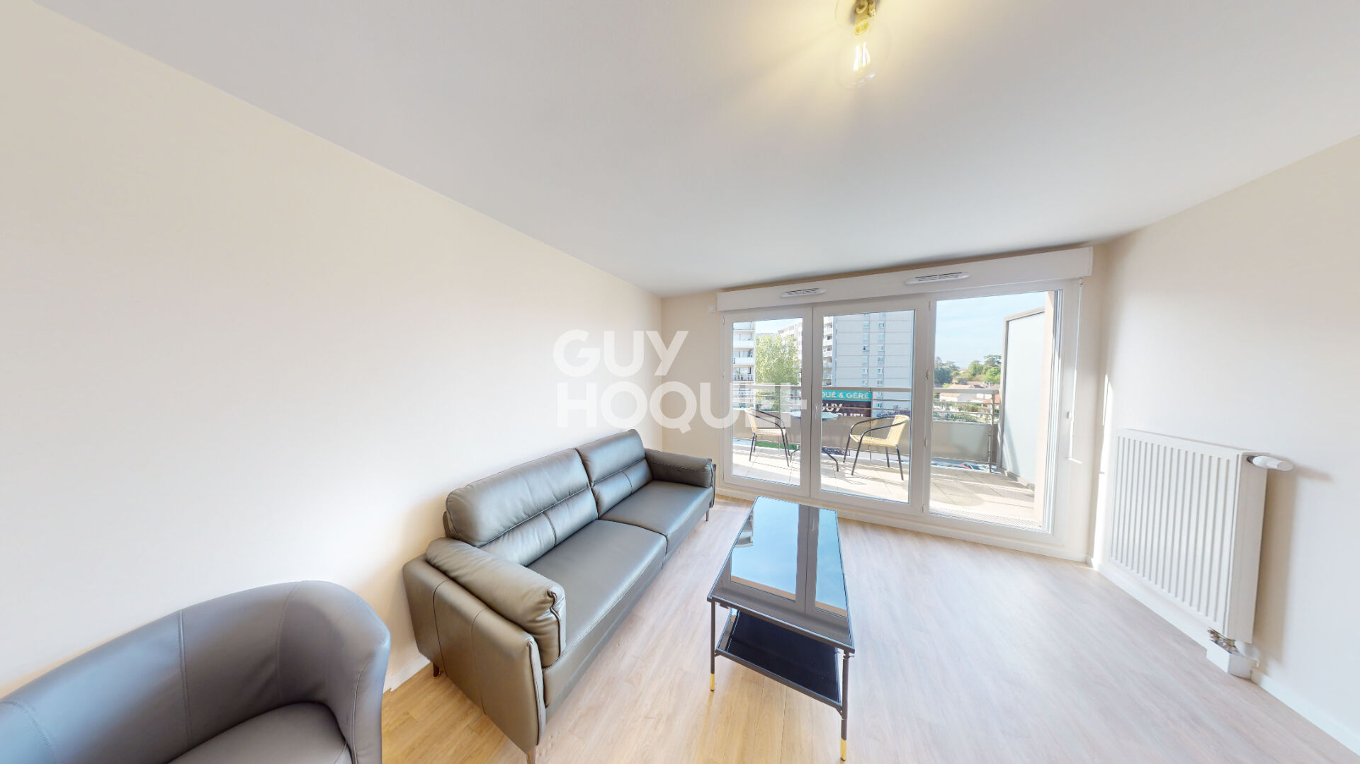LOCATION MEUBLE : appartement T3 (53 m²) à FRANCONVILLE