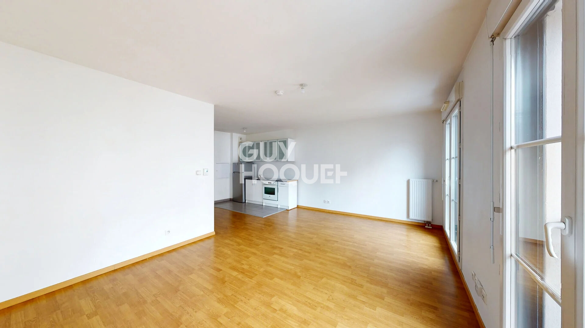 LOCATION : studio à louer à Franconville - Référence 5002