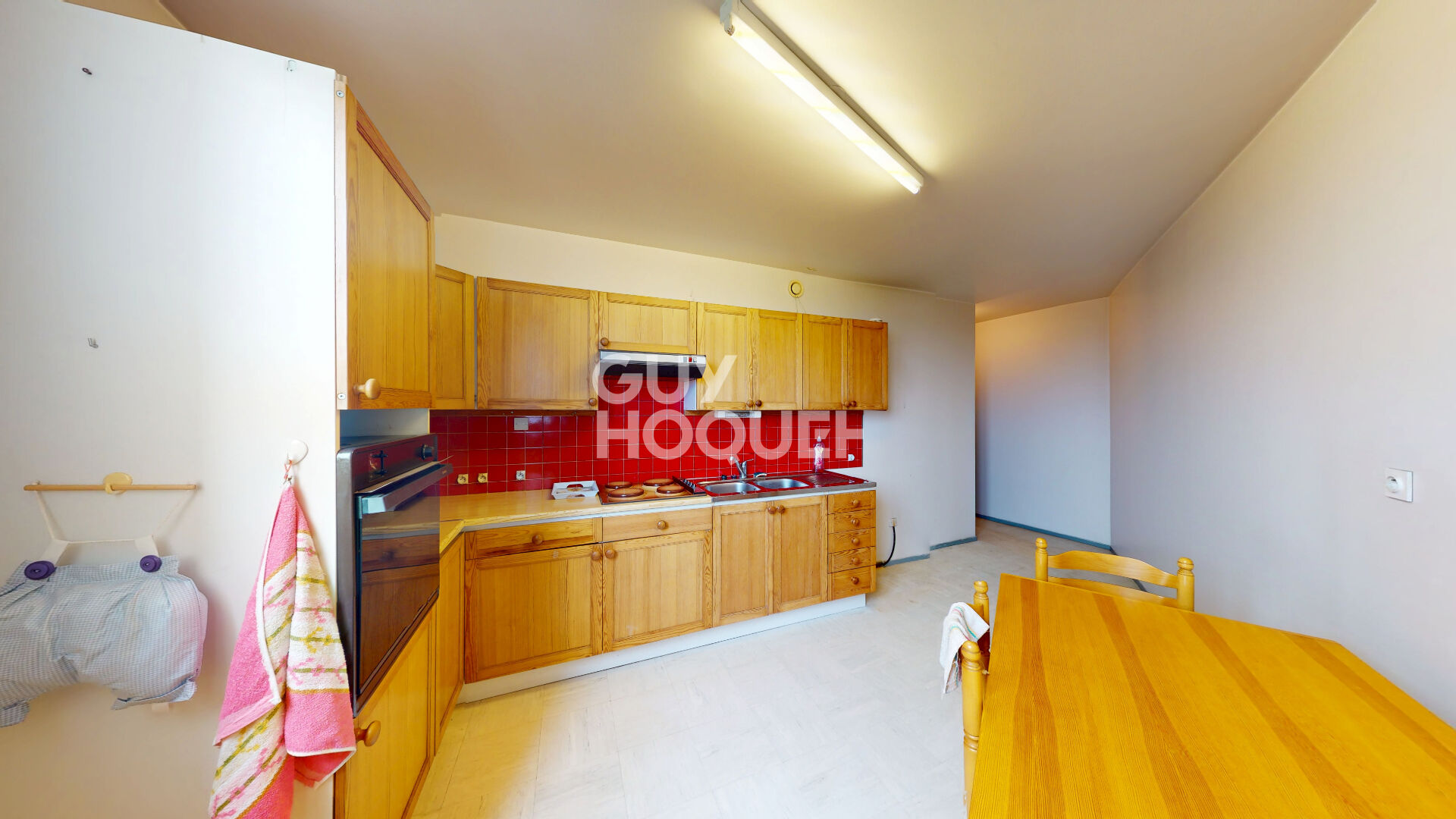 APPARTEMENT 3 PIECES - PARKING - LOGGIA