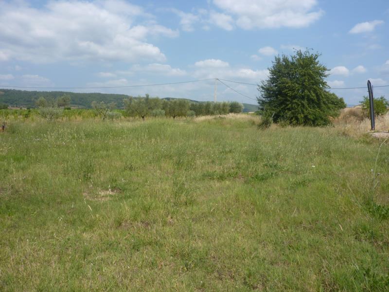 TERRAIN PLAT