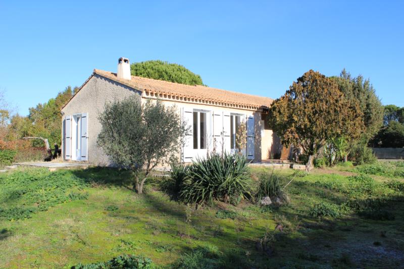 À vendre, maison d'une surface habitable d'environ 100 m², 5 pièces au Muy (83490).