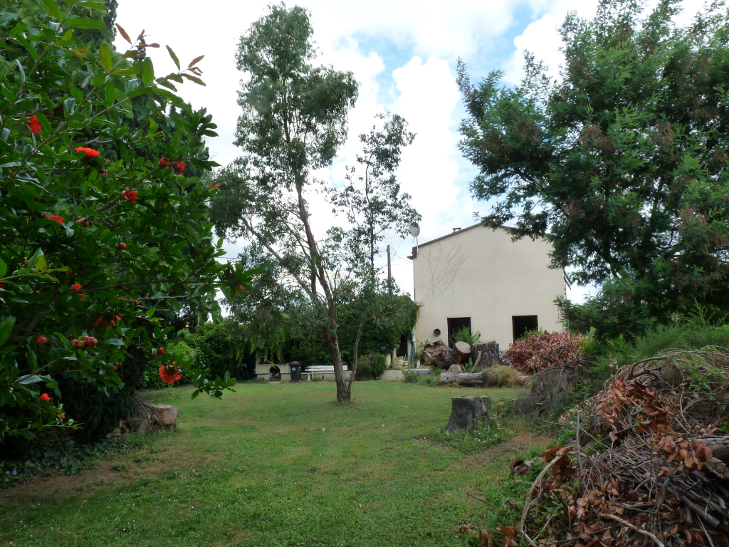 SAINT SAUVEUR : maison 5 pièces (103 m²) à vendre