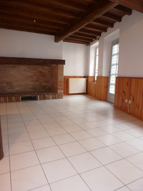 TOUT PROCHE CASTELNAU