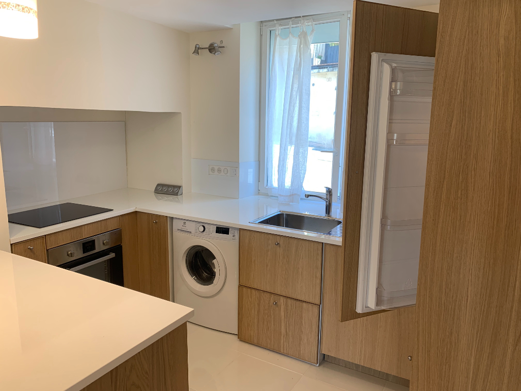 BOULOC : Maison 3 pièces à louer 75m2