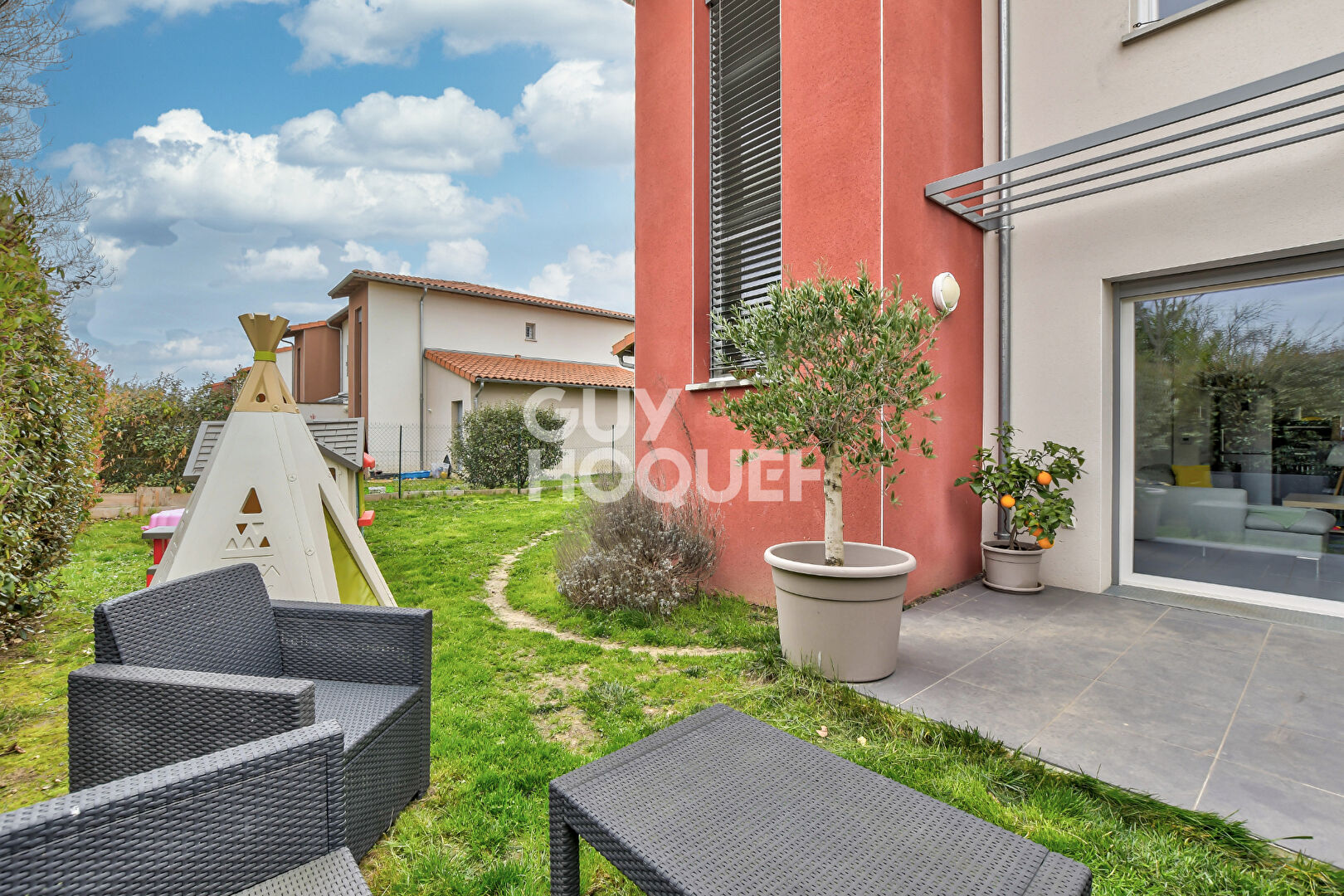 Maison T4 (88 m²)  à BRUGUIERES