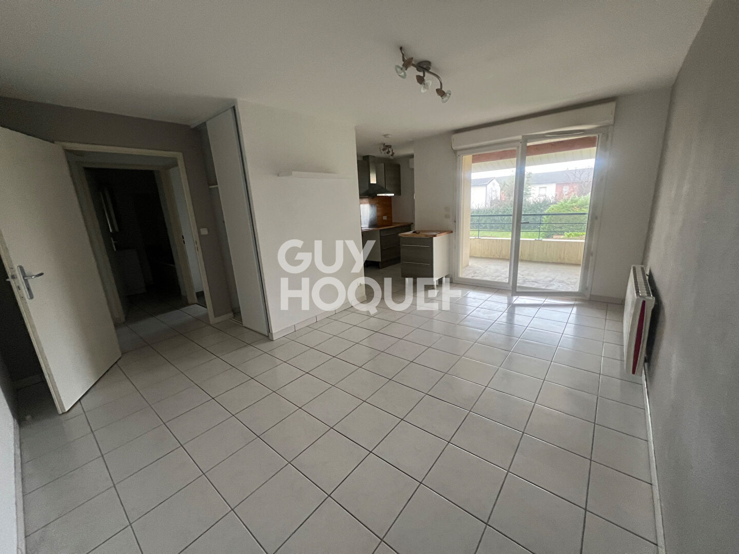 APPARTEMENT T2 MEUBLÉ FENOUILLET