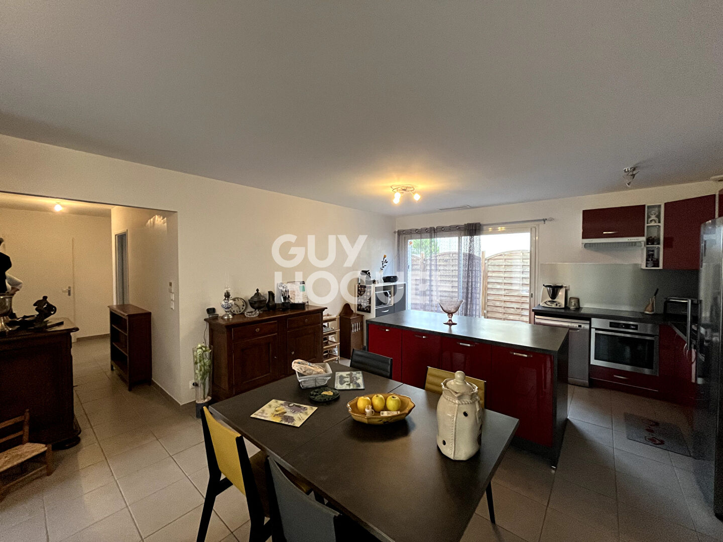 ** À LOUER - Maison T4 avec jardin et garage **