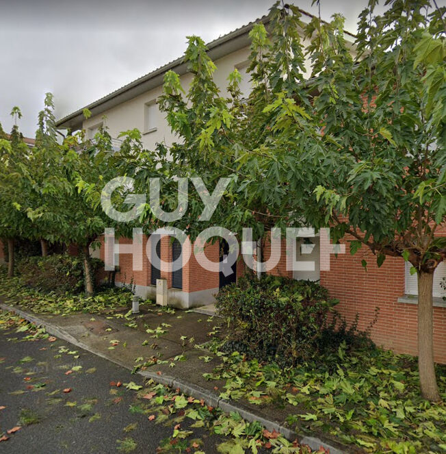 Appartement T1 (34 m²) en vente à CASTELNAU D ESTRETEFONDS