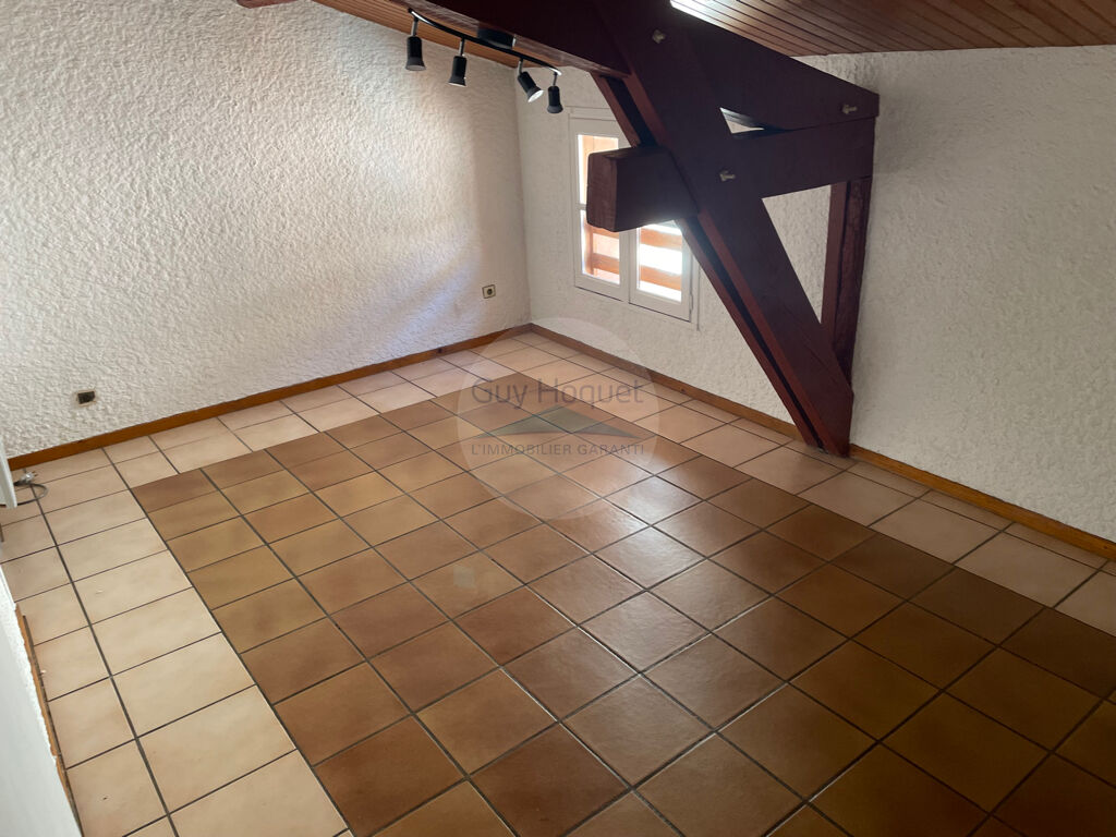 VILLEMUR SUR TARN : appartement T1 en location