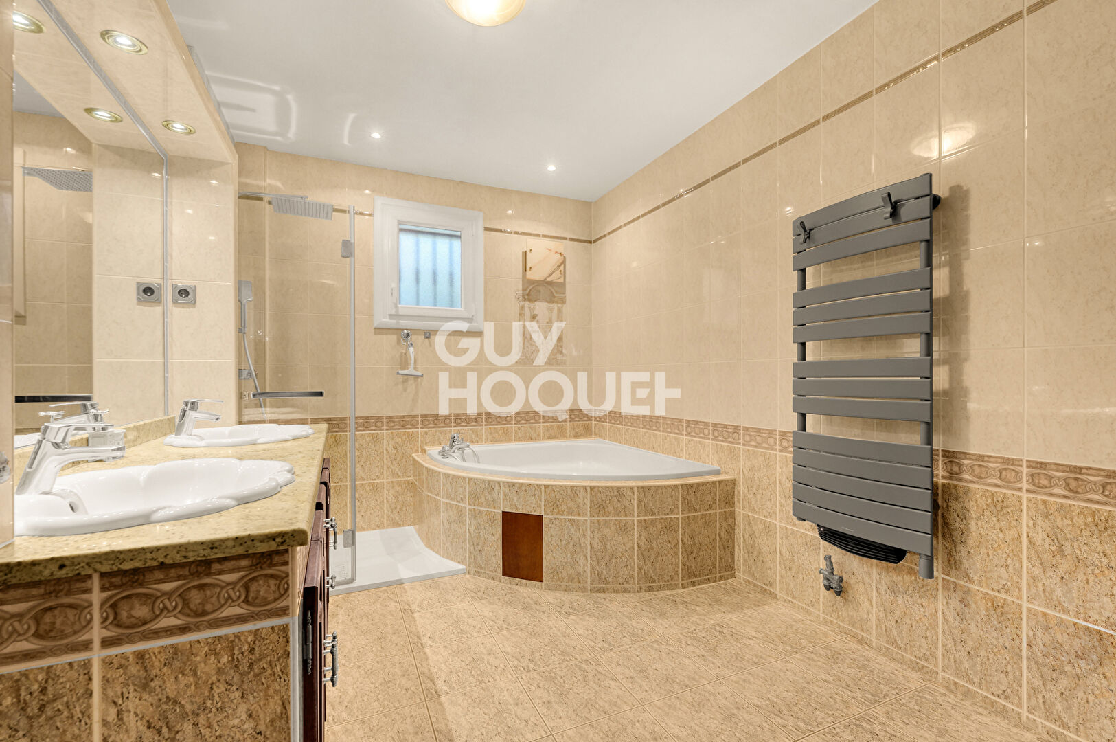 Magnifique maison 7 pièce(s) sur Fronton