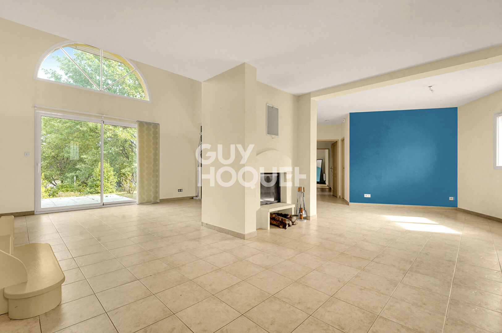 Villa à FRONTON 7 pièces, 180 m² avec piscine et terrain de 4 005 m²