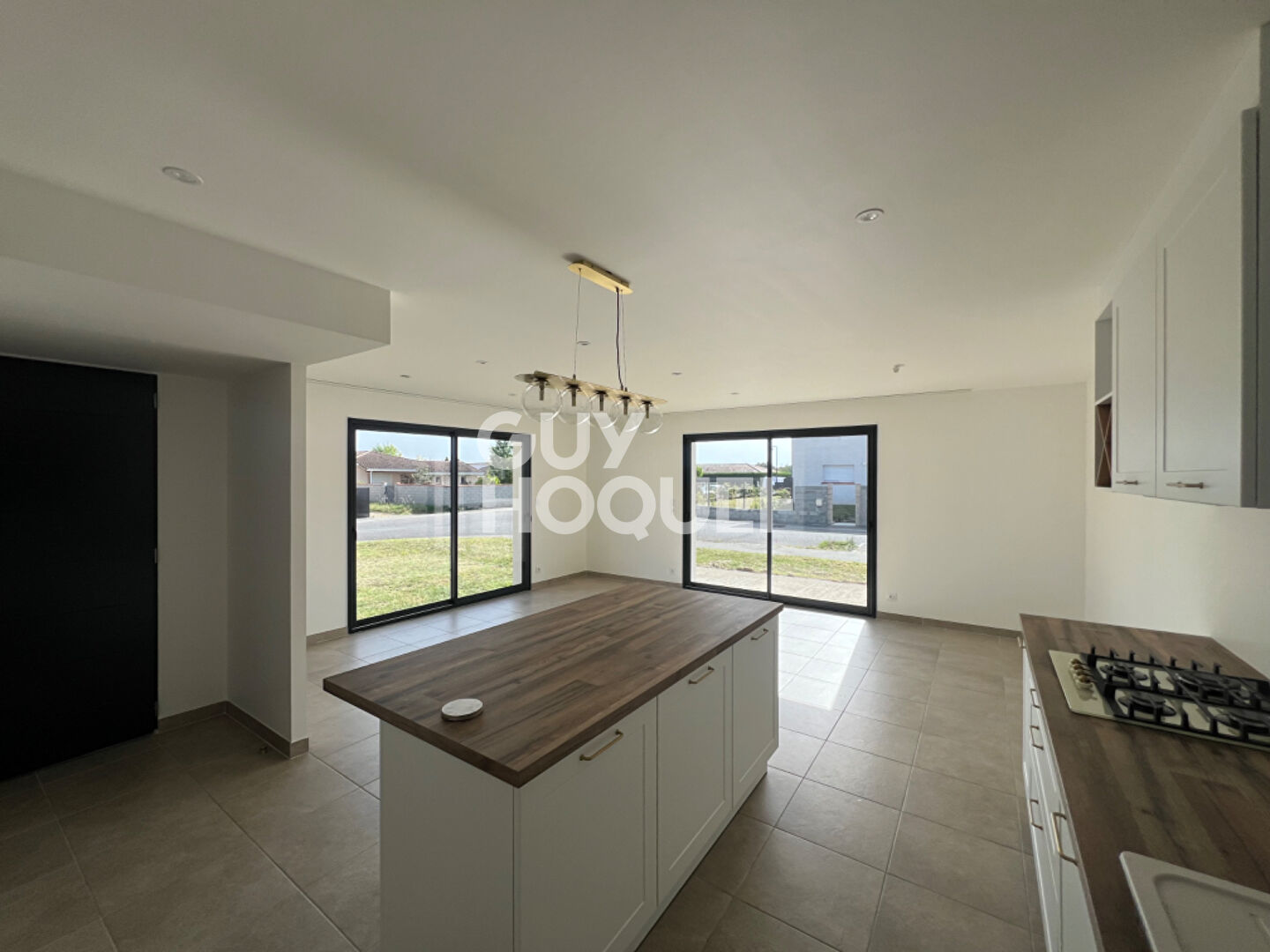 À LOUER à FRONTON - Villa récente 4 pièces avec terrasse et jardin