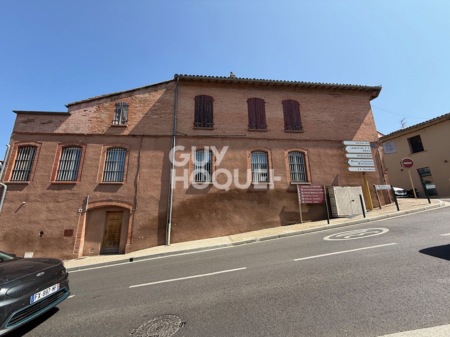 Maison Fronton 8 pièce(s) 315 m2