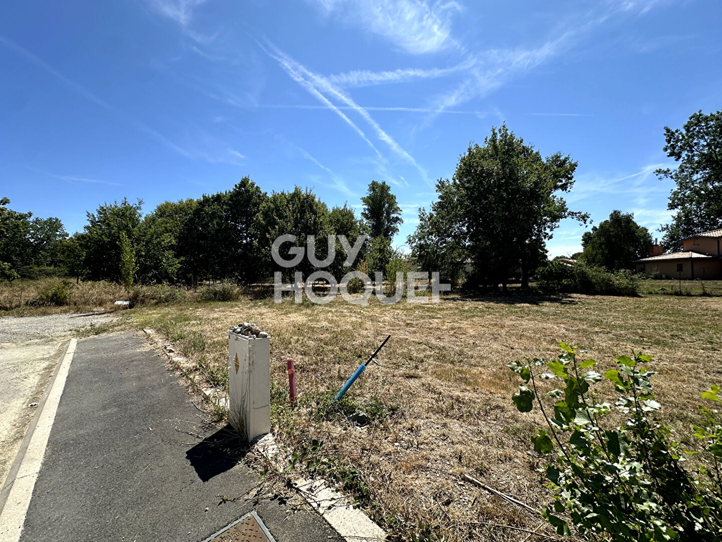 Agréable terrain viabilisé Fronton 563 m2 - Quartier résidentiel
