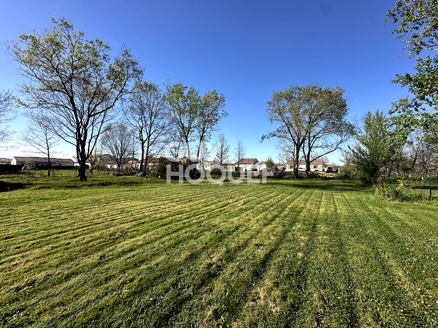 Terrain viabilisé Fronton 461 m2 - Quartier résidentiel