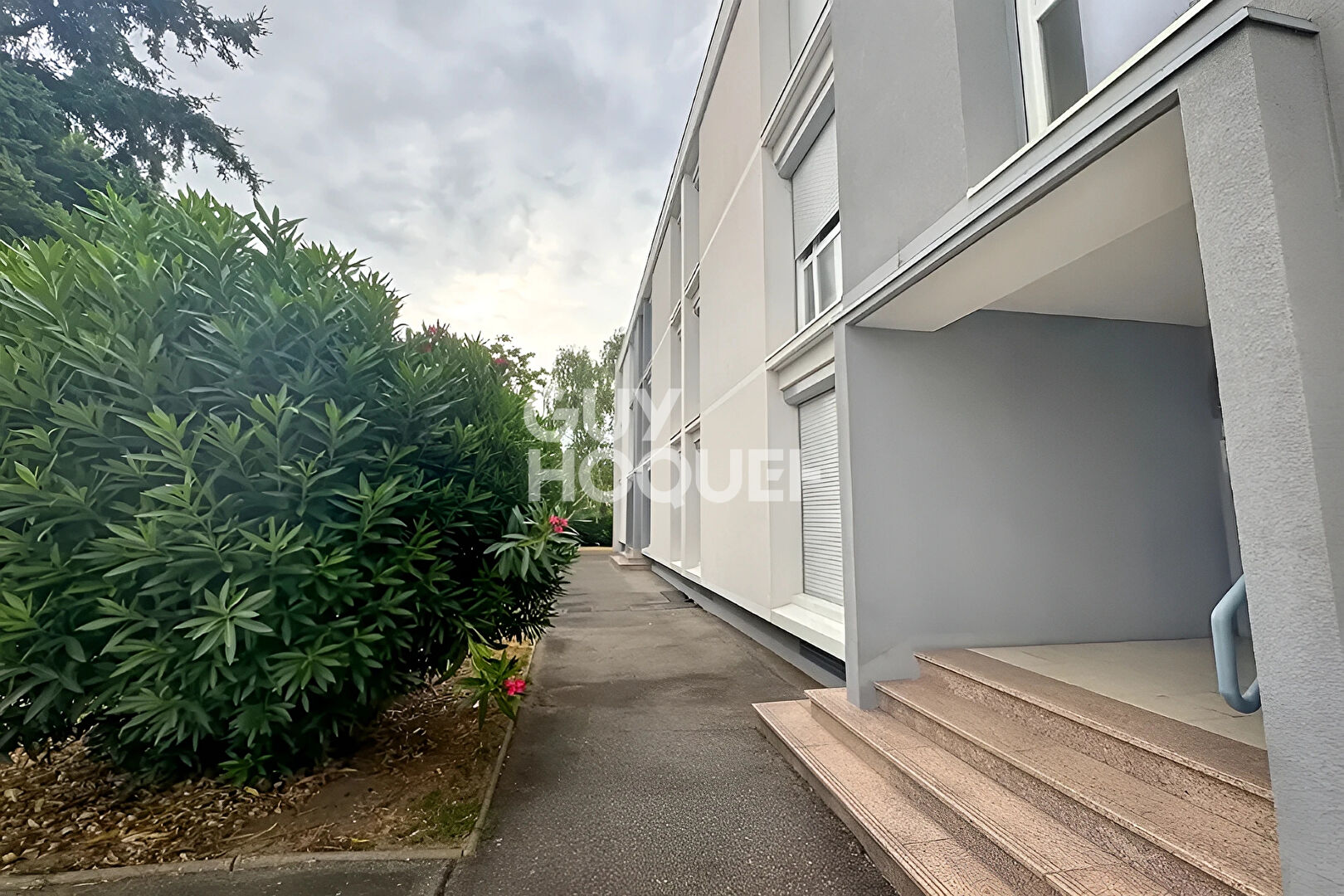 T3 Hypercentre, garage et cave !