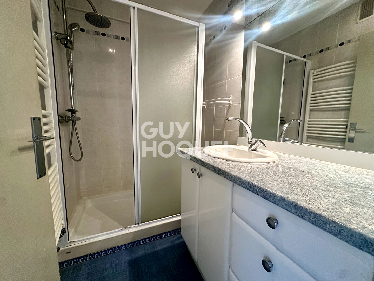 T3 Hypercentre, garage et cave !