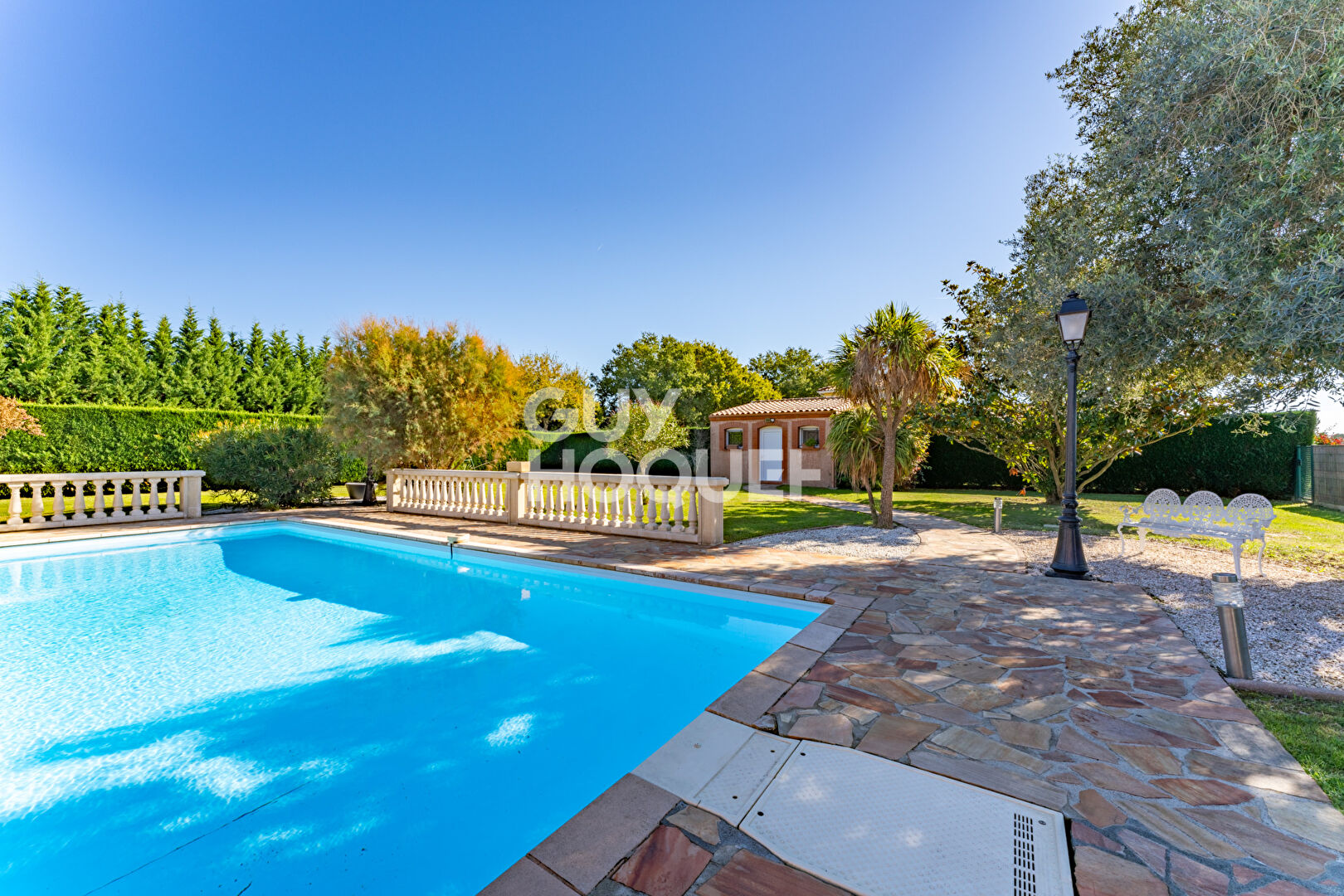 Maison Fronton 6 pièce(s) 192.53 m2