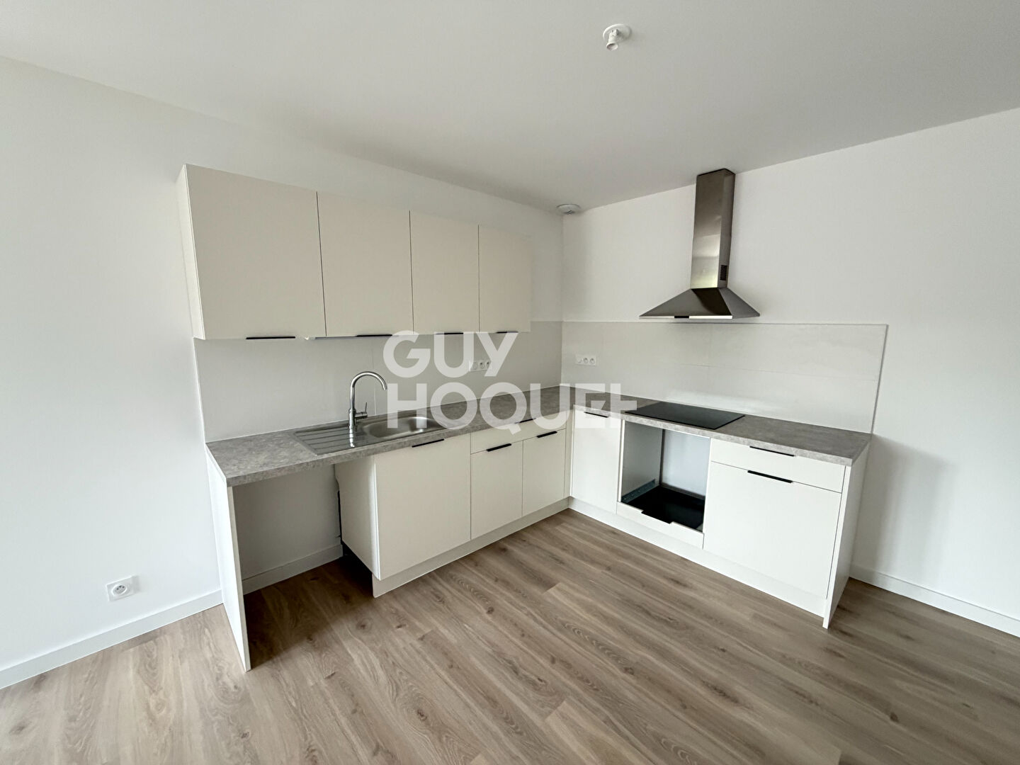 À LOUER - Appartement 3 pièce(s) neuf et climatisé