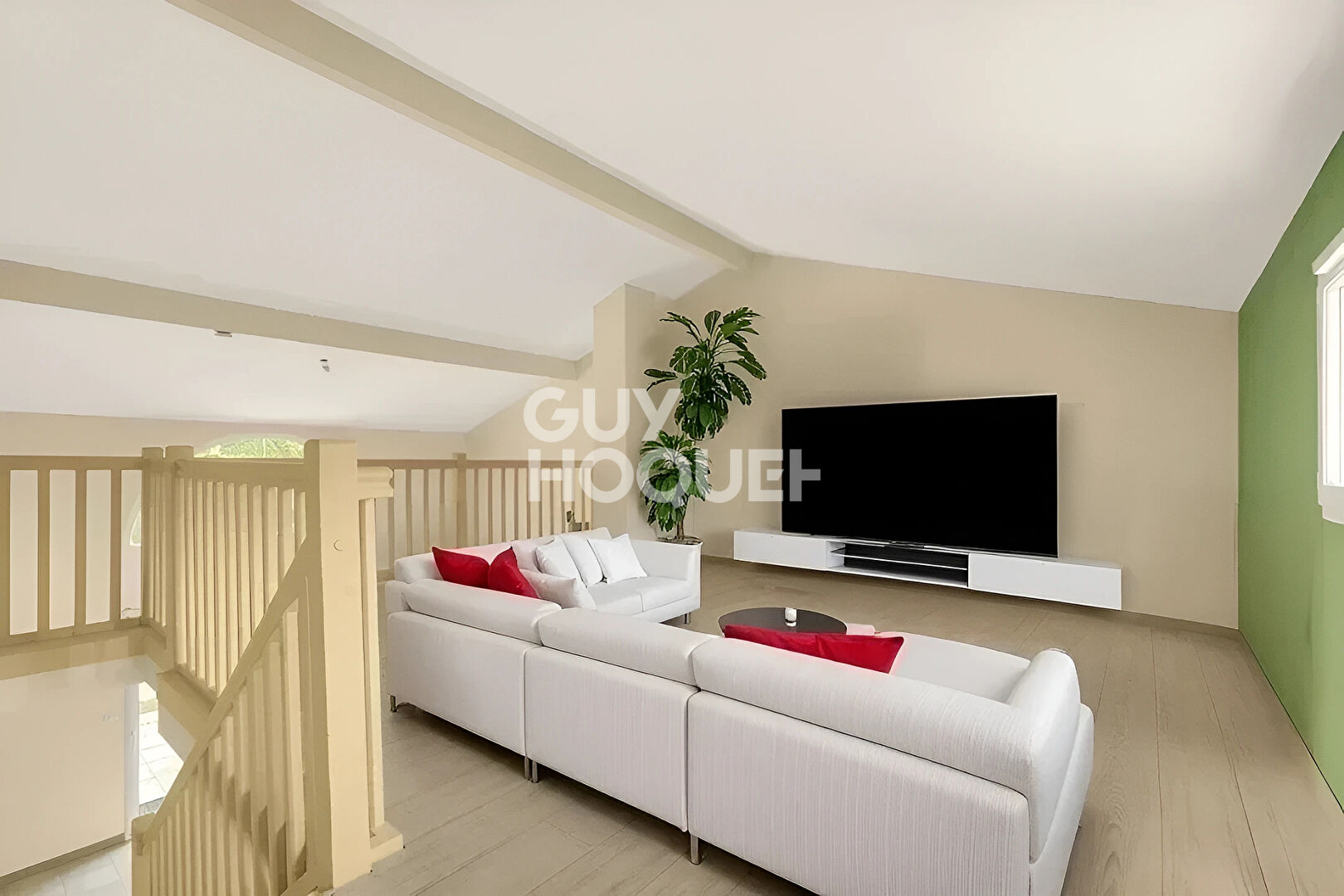 Villa à FRONTON 7 pièces, 180 m² avec piscine et terrain de 4 005 m²