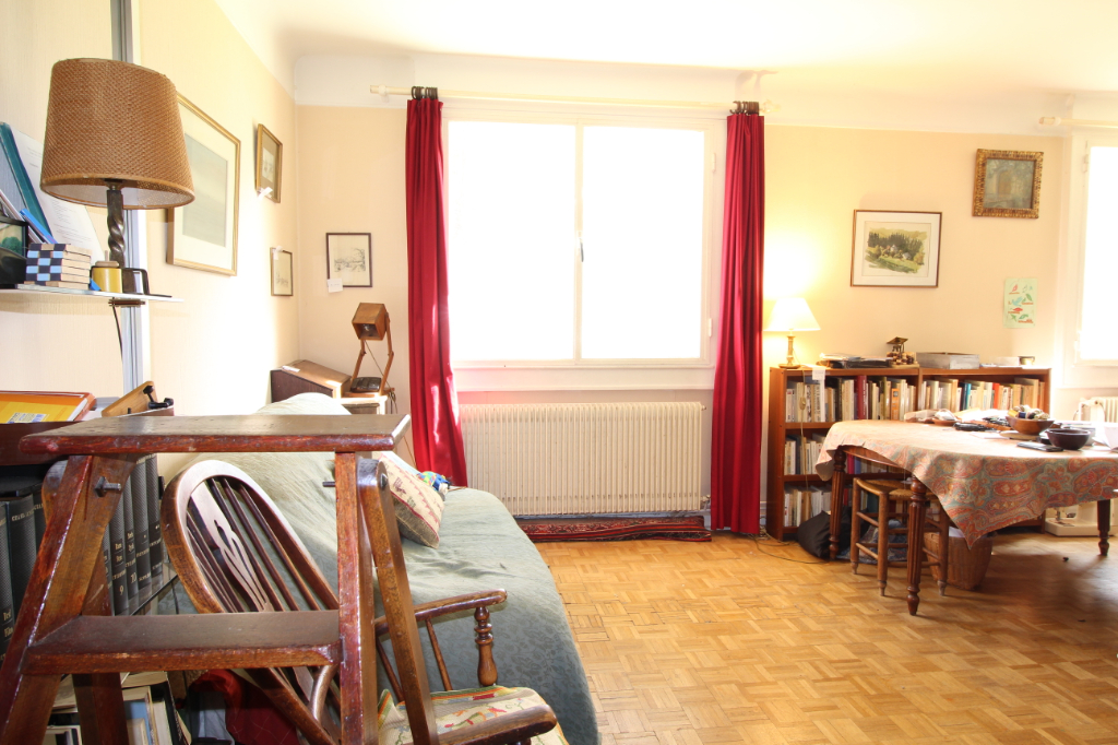 3 pièces proche commerces & transports