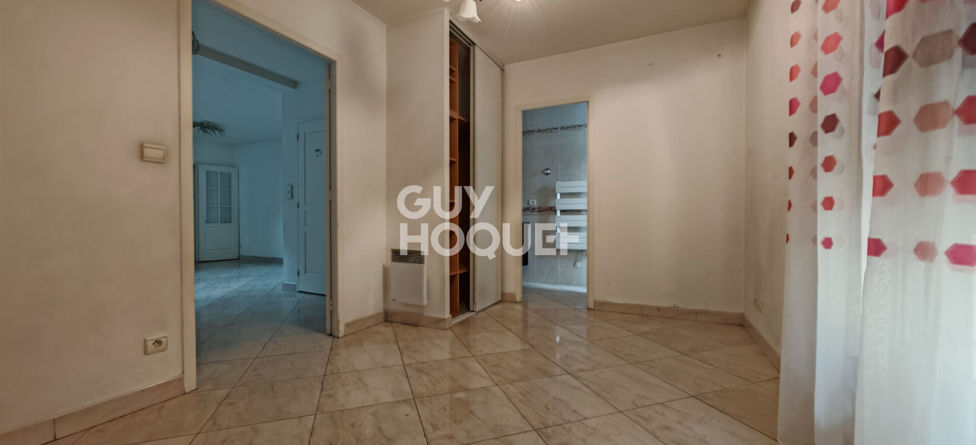 Maison récente au pied du Métro L14