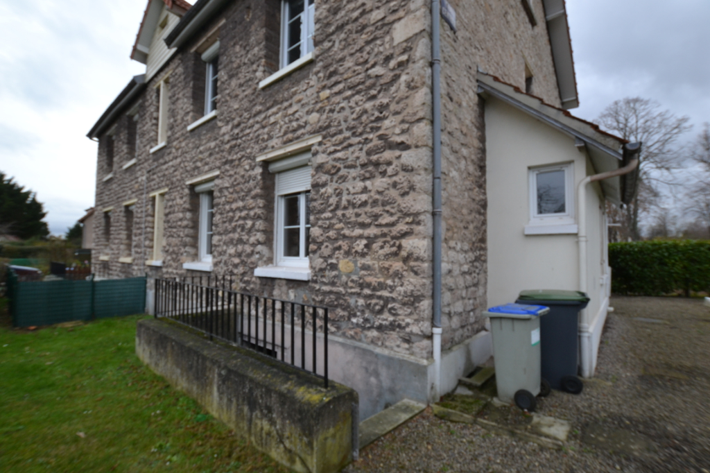 Rez de jardin Appartement  3 pièces