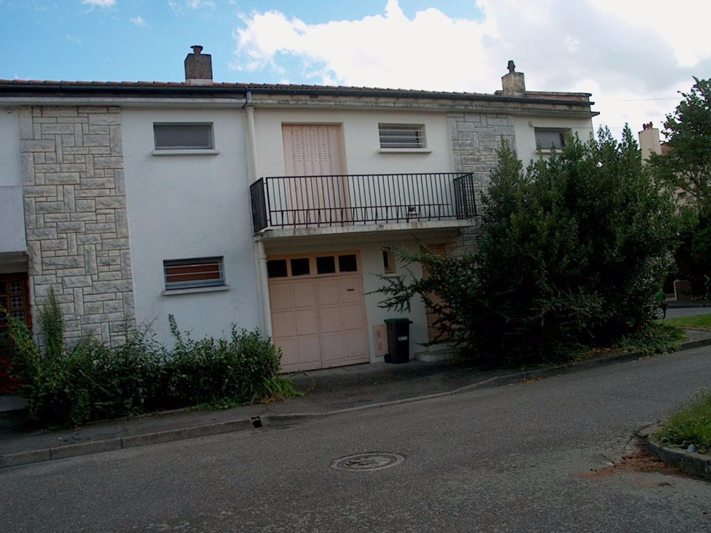 PROCHE TOUTES COMMODITES