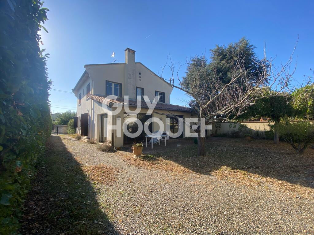 Propriété - 7 pièces ? GRENADE