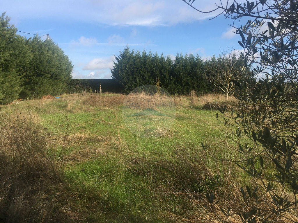 A 30 ' de la zone aéroportuaire