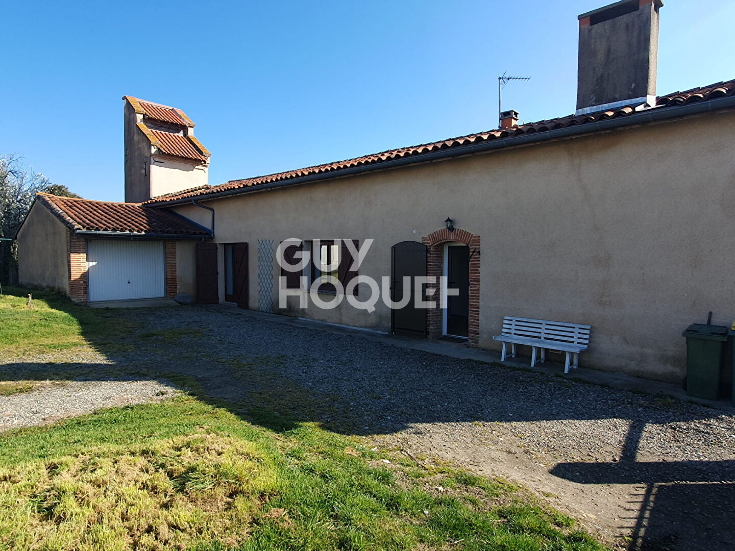 PROCHE VILLAGE